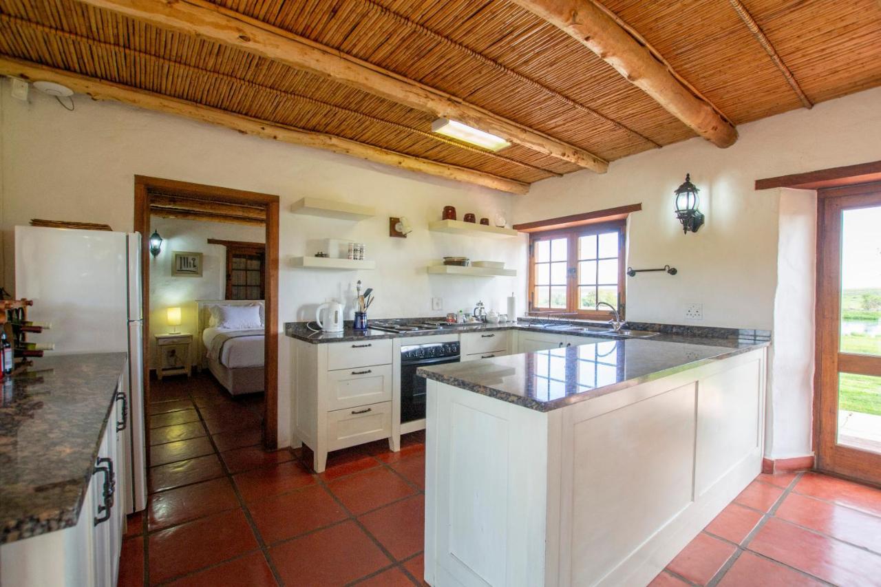 Denneboom Vineyards And Wildlife Apartment Парл Екстериор снимка