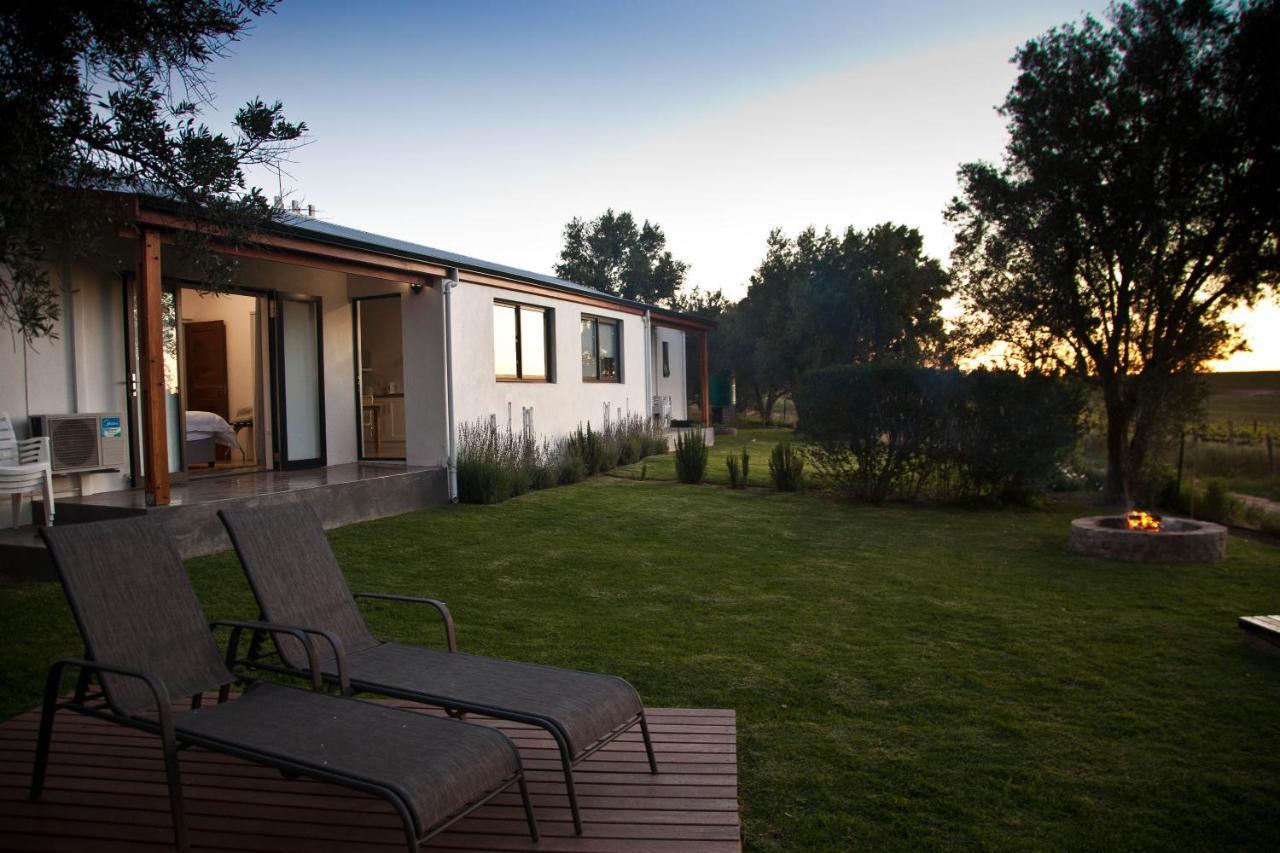 Denneboom Vineyards And Wildlife Apartment Парл Екстериор снимка